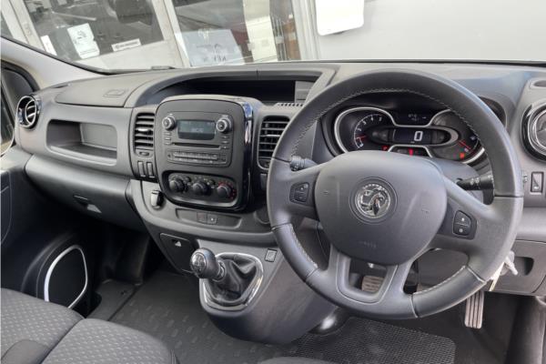 2018 Vauxhall Vivaro 1.6 CDTi 2900 Sportive Panel Van 5dr Diesel Manual L2 H1 EU6 (120 ps) - Cloth, photo 10