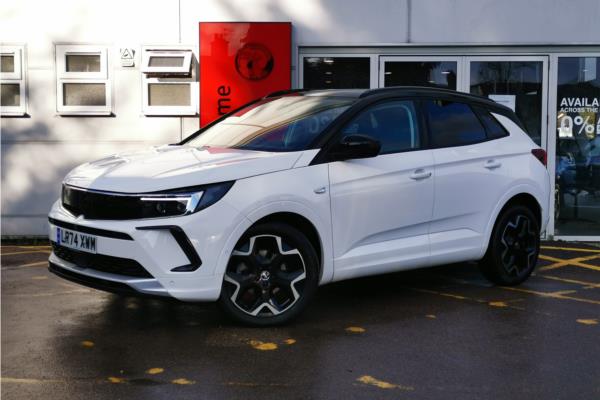 2024 Vauxhall Grandland 1.2 MHEV Ultimate SUV 5dr Petrol Hybrid e-DCT Euro 6 (s/s) (136 ps) - Black Alcantara, photo 4