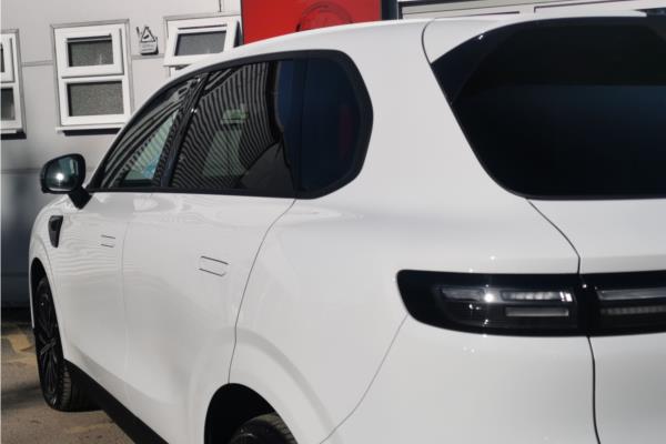 Leapmotor B10 5Dr 160kW 70kWh AU - Light Grey Lth, photo 36
