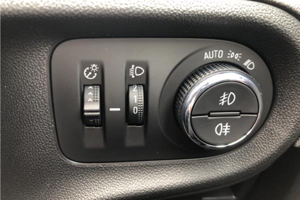 2021 VAUXHALL GRANDLAND - Berson Black, photo 8
