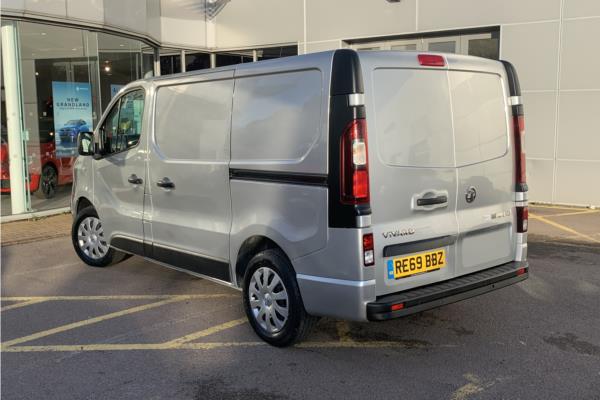 Non Franchise 2019 Vauxhall Vivaro 1.6 CDTi 2700 BiTurbo ecoTEC Sportive Panel Van 5dr Diesel Manual L1 H1 Euro 6 (s/s) (125 ps) - Connect Black, photo 6