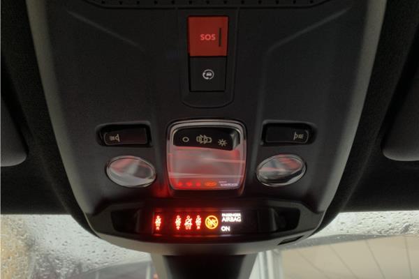 2021 Vauxhall Mokka 1.2 Turbo SRi Nav Premium SUV 5dr Petrol Auto Euro 6 (s/s) (130 ps) - Cloth, photo 25
