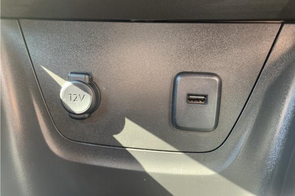 2020 Vauxhall Crossland X 1.2 Turbo Elite SUV 5dr Petrol Auto Euro 6 (s/s) (130 ps) - Cloth, photo 24