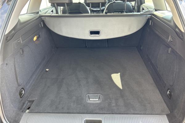 2017 Vauxhall Astra 1.4i Turbo Elite Nav Sports Tourer 5dr Petrol Auto Euro 6 (s/s) (150 ps) - Cloth, photo 14