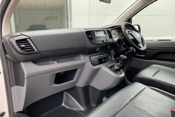 2020 Vauxhall Vivaro 2.0 Turbo D 3100 Edition Crew Van 5dr Diesel Manual Euro 6 (s/s) (120 ps) - Cloth, photo 15