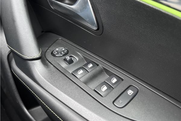 Non Franchise 2020 Peugeot 2008 1.2 PureTech GT Line SUV 5dr Petrol EAT Euro 6 (s/s) (130 ps) - Fabic - Cloth, photo 22