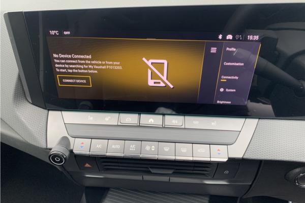 2023 Vauxhall Astra - Black Alcantara, photo 23