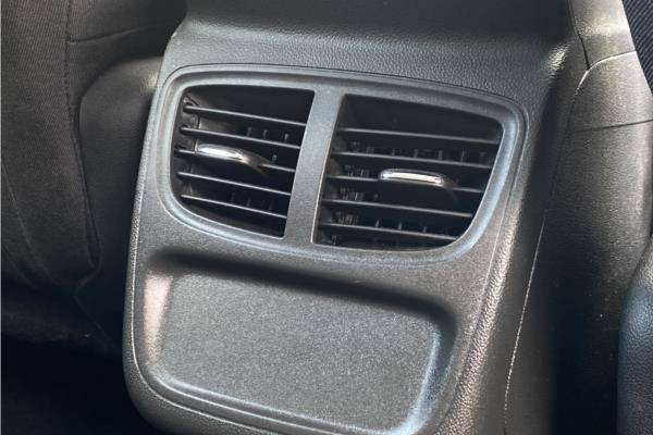 2019 Vauxhall Grandland X 1.2 Turbo SE SUV 5dr Petrol Auto 8Spd Euro 6 (s/s) (130 ps) - Cloth, photo 38