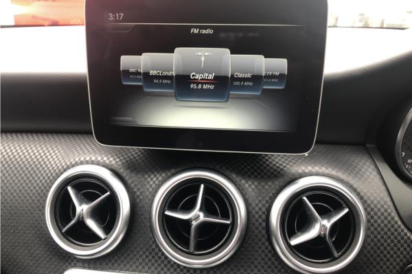 Non Franchise 2018 Mercedes-benz a 200 Sport Edition Auto - Leather, photo 17