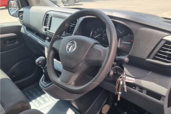 2019 Vauxhall Vivaro 2.0 Turbo D 3100 Sportive Crew Van 5dr Diesel Manual Euro 6 (s/s) (120 ps) - Cloth, photo 12