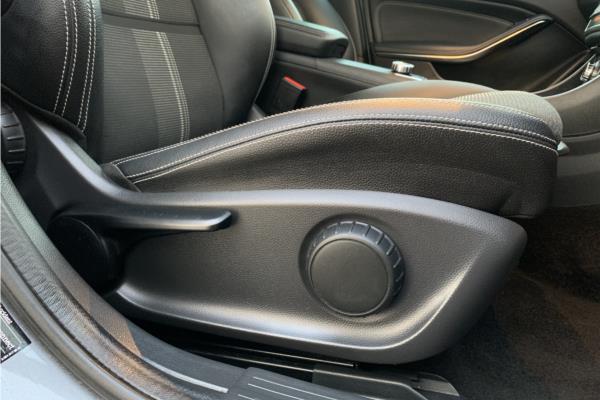 Non Franchise 2019 Mercedes-Benz GLA Class 1.6 GLA180 Urban Edition SUV 5dr Petrol 7G-DCT Euro 6 (s/s) (122 ps) - Mixed Leather - Fabric/Cloth, photo 29
