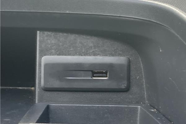 2018 VAUXHALL VIVARO - Cloth, photo 19