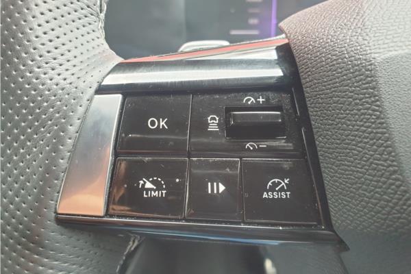 2023 Vauxhall Astra 1.6 PiH 12.4kWh GS Hatchback 5dr Petrol Plug-in Hybrid Auto Euro 6 (s/s) (180 ps) - Interior trim material, Greta cloth, Jet Black, photo 18