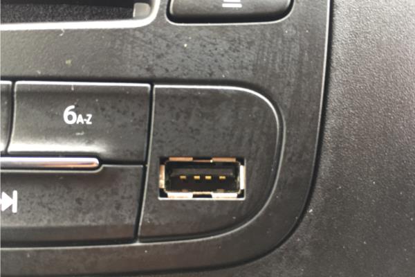 2018 VAUXHALL VIVARO - Cloth, photo 19