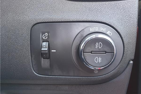 2021 Vauxhall Crossland 1.2 Turbo Elite Nav SUV 5dr Petrol Auto Euro 6 (s/s) (130 ps) - Cloth, photo 21