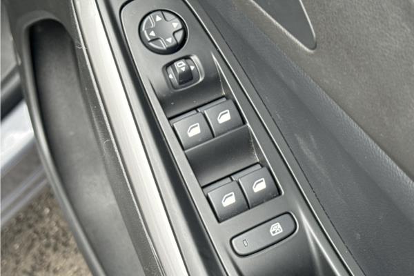 2023 Vauxhall Grandland 1.2 Turbo GS SUV 5dr Petrol Manual Euro 6 (s/s) (130 ps) - Cloth, photo 22