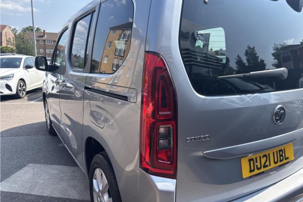 2021 Vauxhall Combo Life 1.2 Turbo SE MPV 5dr Petrol Auto Euro 6 (s/s) (130 ps) - Cloth, photo 37