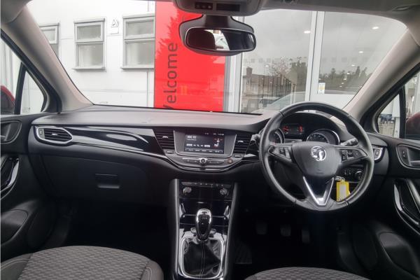 2018 VAUXHALL ASTRA 1.0T ecoTEC SRi 5dr-sequence-9