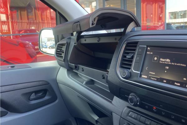 2020 VAUXHALL VIVARO - Cloth, photo 23