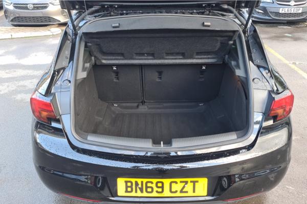 2019 VAUXHALL ASTRA - Cloth, photo 13