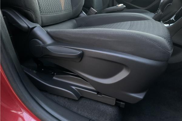 2019 Vauxhall Mokka X 1.4i Turbo Design Nav SUV 5dr Petrol Auto Euro 6 (140 ps) - Cloth, photo 28
