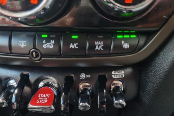 Non Franchise 2017 MINI COUNTRYMAN COOPER AUTO - Leather, photo 24