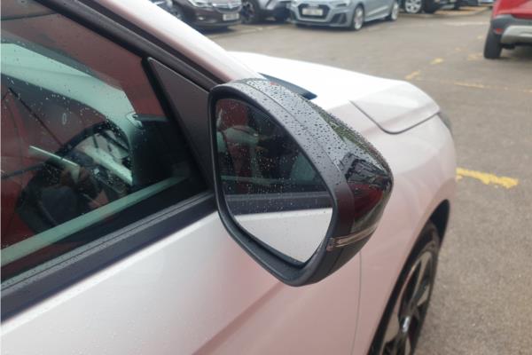 2024 Vauxhall Corsa-e 50kWh Design Hatchback 5dr Electric Auto (136 ps) - Fresez Marvel, photo 41