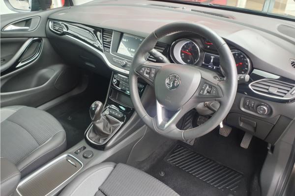 2021 Vauxhall Astra 1.2 Turbo Griffin Edition Hatchback 5dr Petrol Manual Euro 6 (s/s) (145 ps) - Cloth Sienna/Jet Blk, photo 12