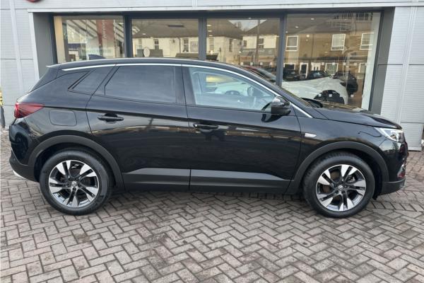 2020 Vauxhall Grandland X 1.2 Turbo SRi Nav SUV 5dr Petrol Manual Euro 6 (s/s) (130 ps) - Cloth, photo 9