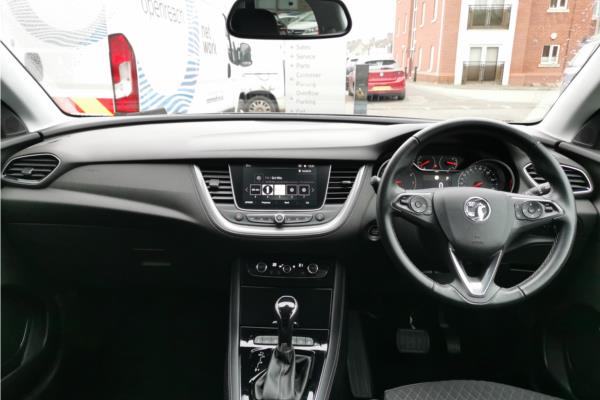 2021 Vauxhall Grandland X 1.2 Turbo Griffin Edition SUV 5dr Petrol Auto Euro 6 (s/s) (130 ps) - Cloth, photo 10