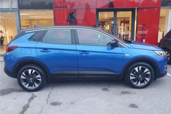 2019 Vauxhall Grandland X 1.2 Turbo GPF Sport Nav SUV 5dr Petrol Auto Euro 6 (s/s) (130 ps) - Harlekin Black, photo 9