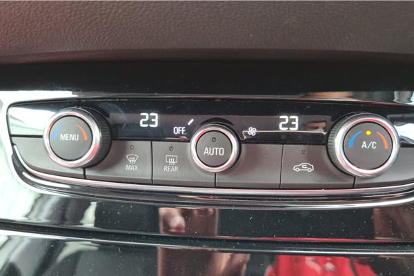 2020 VAUXHALL GRANDLAND - Berson Black, photo 18