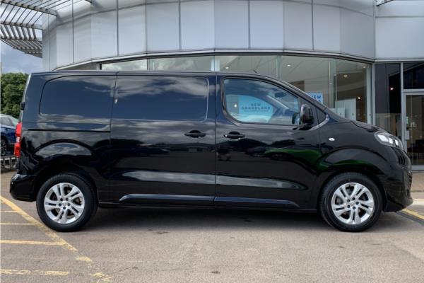 2020 Vauxhall Vivaro 2.0 Turbo D 3100 Elite Panel Van 5dr Diesel Auto L1 Euro 6 (s/s) (180 ps) - Cloth, photo 9