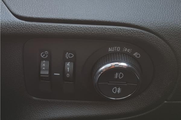 2020 Vauxhall Grandland X 1.5 Turbo D BlueInjection Elite Nav SUV 5dr Diesel Auto 8Spd Euro 6 (s/s) (130 ps) - Leather, photo 21