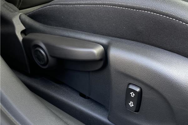 2019 Vauxhall Insignia 2.0 Turbo D BlueInjection Elite Nav Sports Tourer 5dr Diesel Auto Euro 6 (s/s) (170 ps) - Black Siena, photo 29