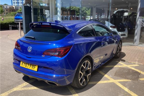 2017 VAUXHALL GTC - Leather, photo 7