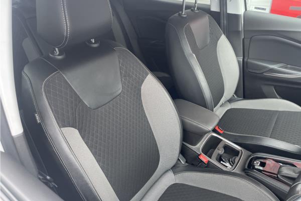2019 Vauxhall Grandland X 1.5 Turbo D BlueInjection Sport Nav SUV 5dr Diesel Auto Euro 6 (s/s) (130 ps) - Cloth, photo 34