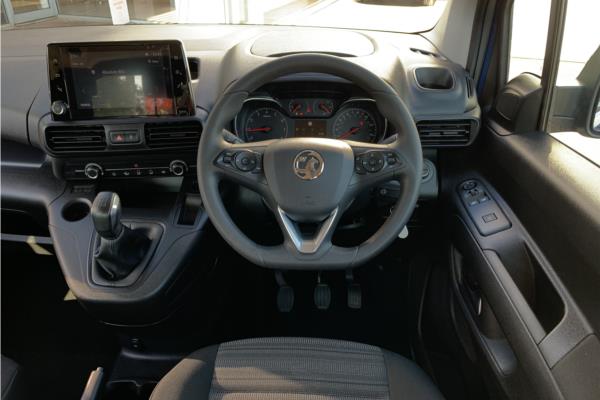 2020 Vauxhall Combo Life 1.5 Turbo D BlueInjection Energy MPV 5dr Diesel Manual Euro 6 (s/s) (7 Seat) (100 ps) - Cloth, photo 11