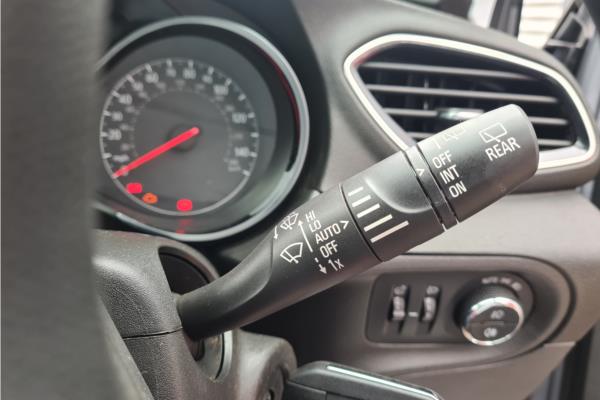2020 Vauxhall Grandland X 1.2 Turbo SRi Nav SUV 5dr Petrol Manual Euro 6 (s/s) (130 ps) - Cloth, photo 28
