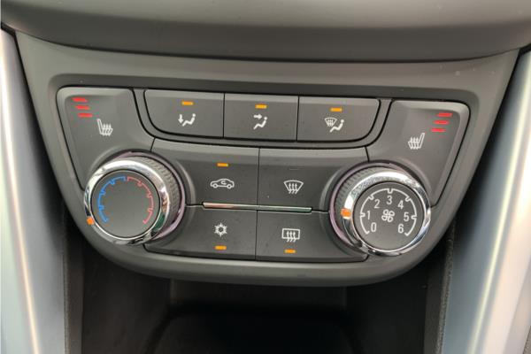 2018 Vauxhall Zafira Tourer 1.4i Turbo SRi Nav MPV 5dr Petrol Manual Euro 6 (140 ps) - Cloth, photo 16