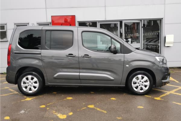 2021 Vauxhall Combo Life 1.5 Turbo D SE MPV 5dr Diesel Manual Euro 6 (s/s) (7 Seat) (100 ps) - Cloth, photo 9