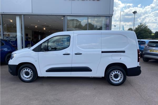 2021 Vauxhall Combo 1.5 Turbo D 2300 Dynamic Panel Van 4dr Diesel Manual L2 H1 EU6 (100 ps) - Mistral Grey, photo 4