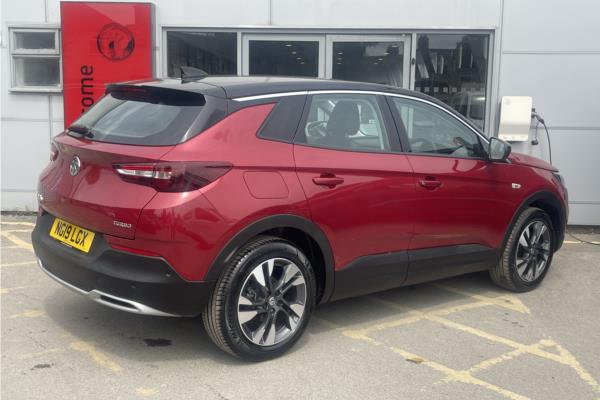 2019 Vauxhall Grandland X 1.2 Turbo GPF Sport Nav SUV 5dr Petrol Auto Euro 6 (s/s) (130 ps) - Berson Black, photo 8