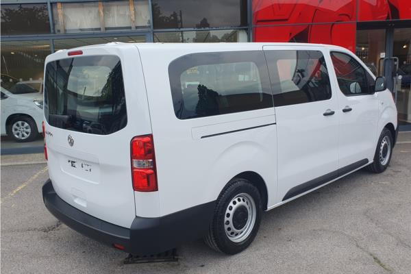 2023 Vauxhall Vivaro-e Life - Curitiba Triton, photo 7