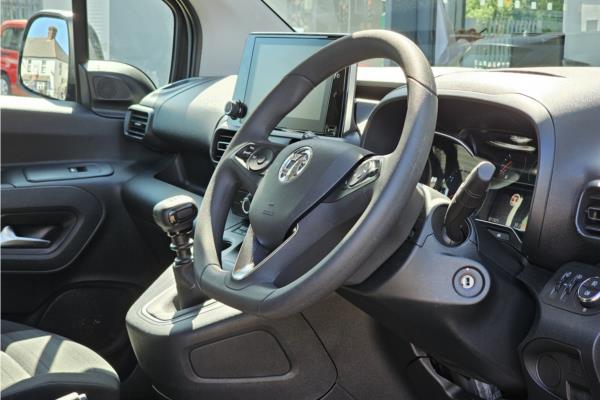 2021 Vauxhall Combo Life 1.2 Turbo Edition XL MPV 5dr Petrol Manual Euro 6 (s/s) (7 Seat) (110 ps) - Cloth, photo 12