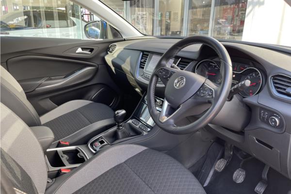 2018 Vauxhall Grandland X 1.2 Turbo Sport Nav SUV 5dr Petrol Manual (s/s) (130 ps) - Cloth, photo 12