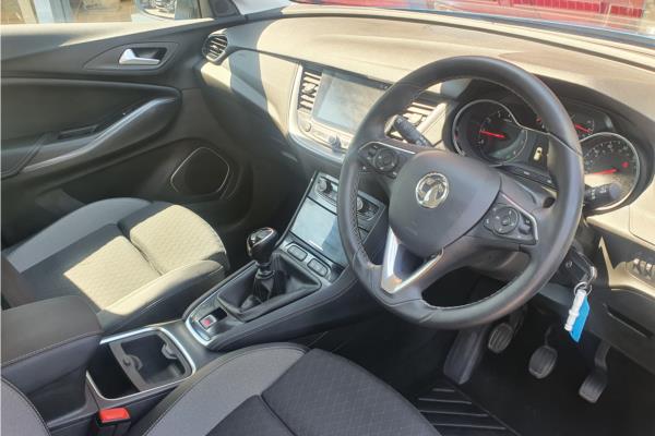 2019 Vauxhall Grandland X 1.2 Turbo Sport Nav SUV 5dr Petrol Manual Euro 6 (s/s) (130 ps) - Berson Black, photo 12
