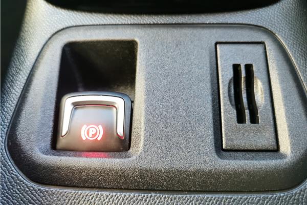 2020 Vauxhall Corsa 1.2 Turbo Elite Nav Hatchback 5dr Petrol Auto Euro 6 (s/s) (100 ps) - Alcantara, photo 31