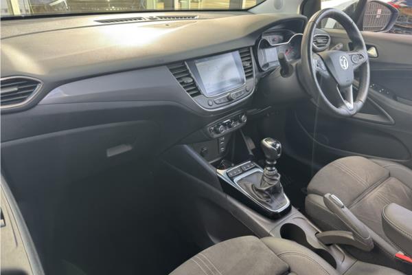 2021 Vauxhall Crossland 1.2 Turbo Ultimate Nav SUV 5dr Petrol Manual Euro 6 (s/s) (130 ps) - Cloth/Alcantara, photo 15