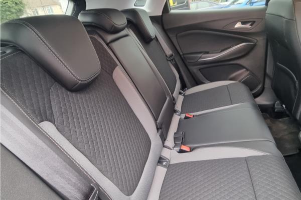 2018 Vauxhall Grandland X 1.2 Turbo Sport Nav SUV 5dr Petrol Manual Euro 6 (s/s) (130 ps) - Cloth, photo 13